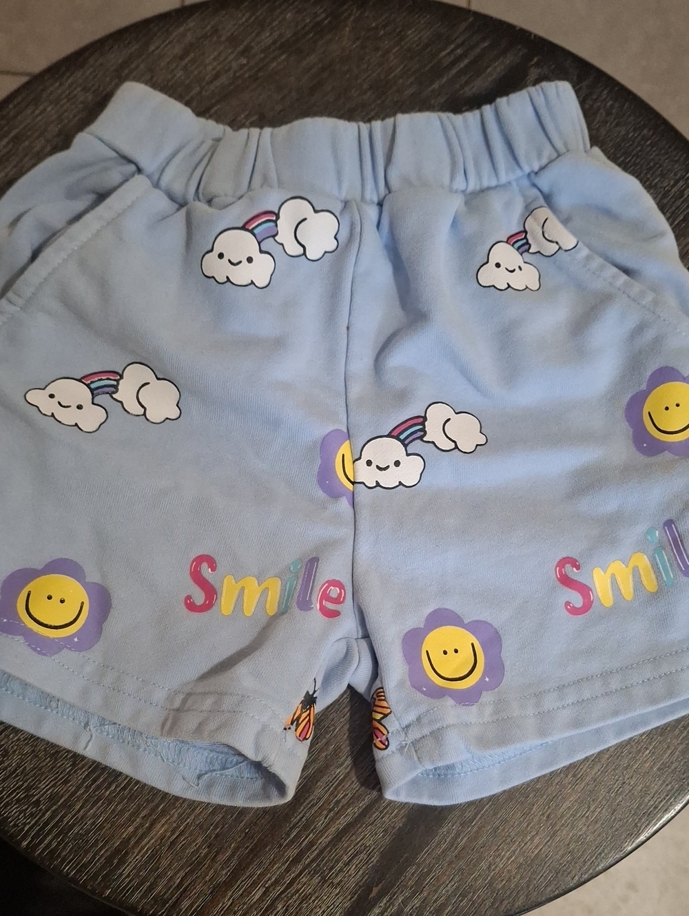 Source Unknown Light Blue 'Smile' Cloud & Flower Shorts